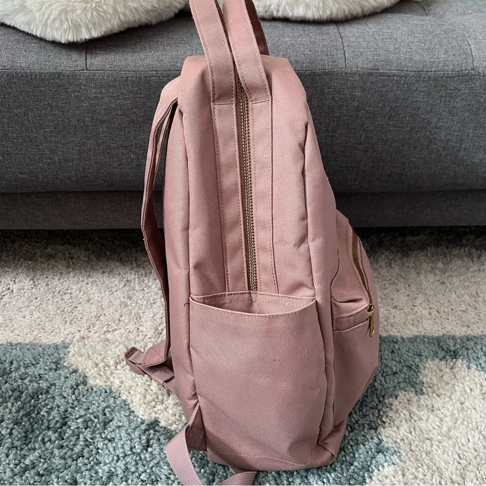 Herschel Ash Rose Classic Backpack - Picture 3 of 8